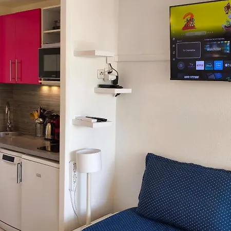 Апартаменты Cap Esterel, Quartier Belvedere 2p Meuble Tourisme 3 Etoiles Climatise Rez-de-jardin, Vue Mer, Wifi, Piscine Et Parking Inclus