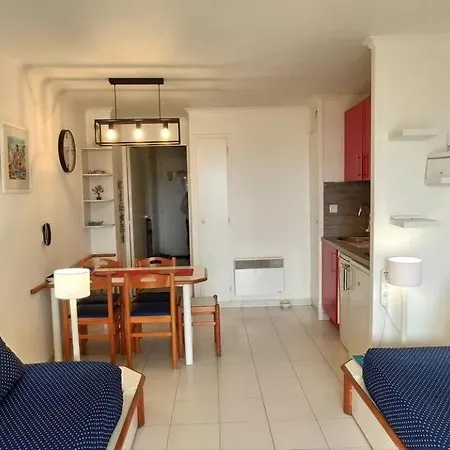 公寓 Cap Esterel, Quartier Belvedere 2p Meuble Tourisme 3 Etoiles Climatise Rez-de-jardin, Vue Mer, Wifi, Piscine Et Parking Inclus